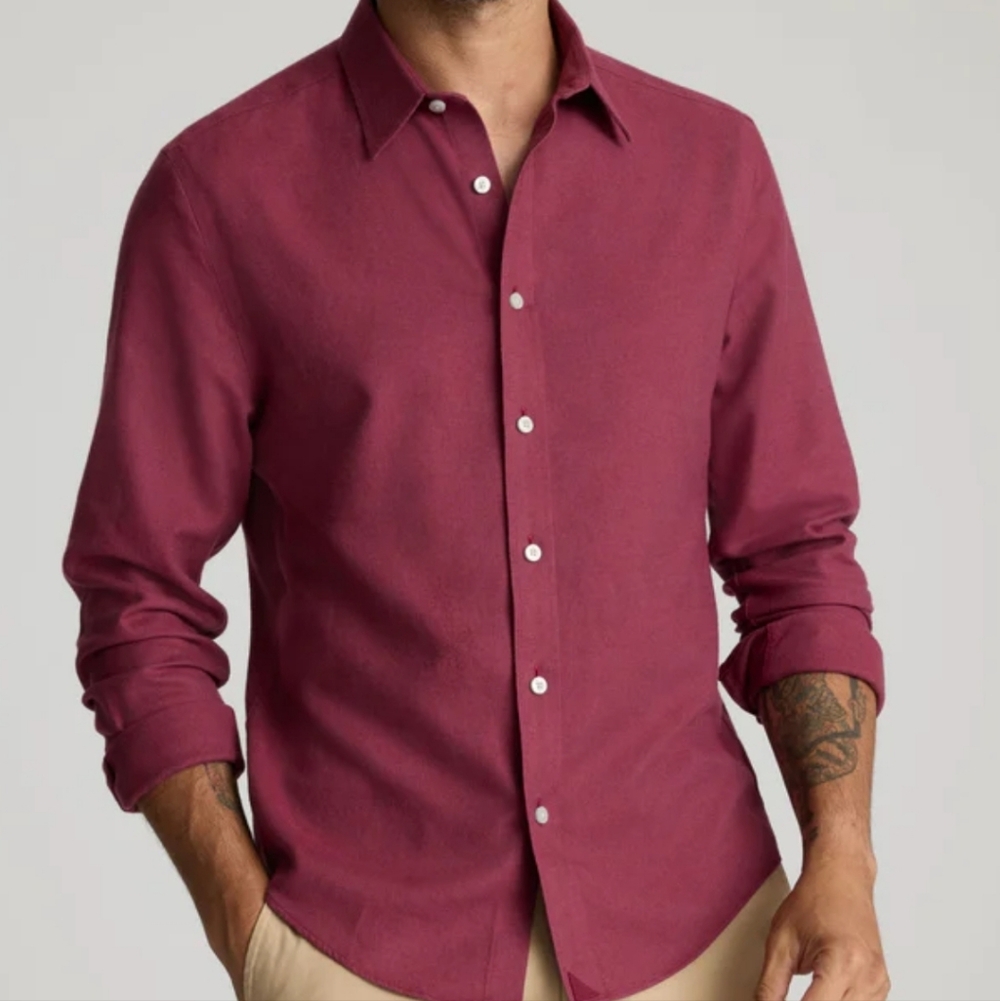 UNTUCKit Men's Button-Down Shirt in Berry